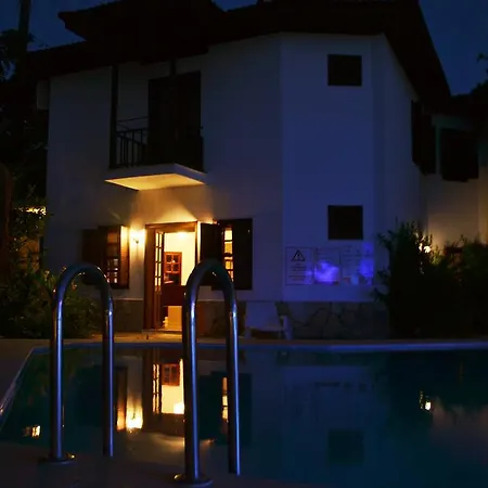 Oskay Hotel 3*