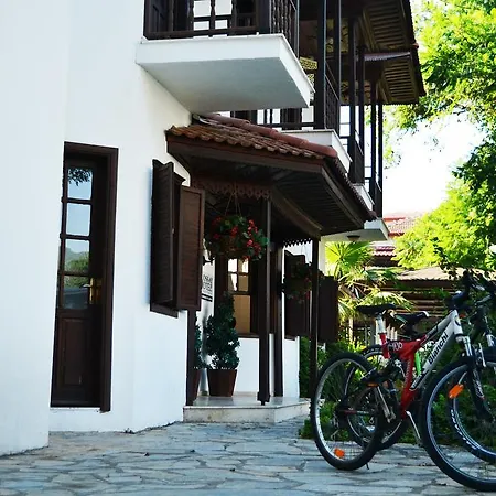 Oskay Hotel
