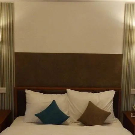 Hotel Oskay 3*